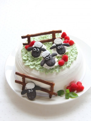 Shaun the Sheep Farm Cafe with Sunday Brunch