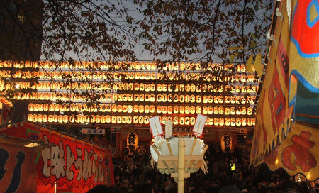 Hanazono Shrine Otori-sai (Tori no Ichi Festival)