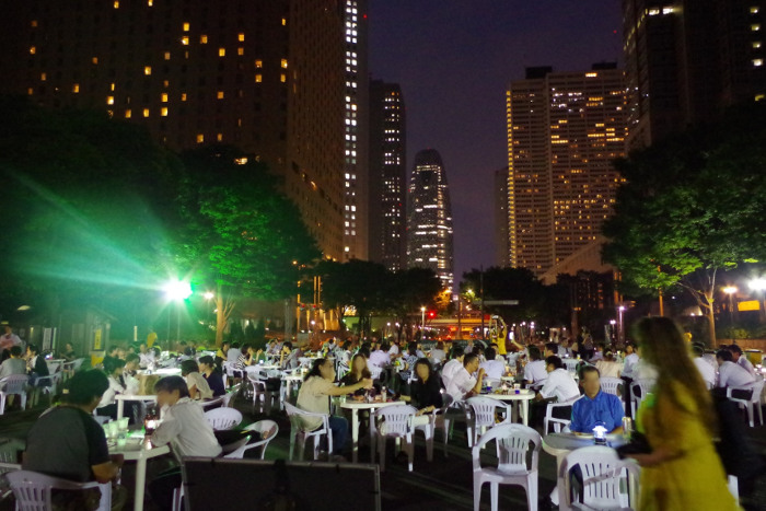 Evening Bar!!! (Shinjuku Central Park)