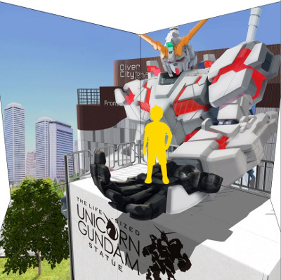 GUNDAM docks at TOKYO JAPAN